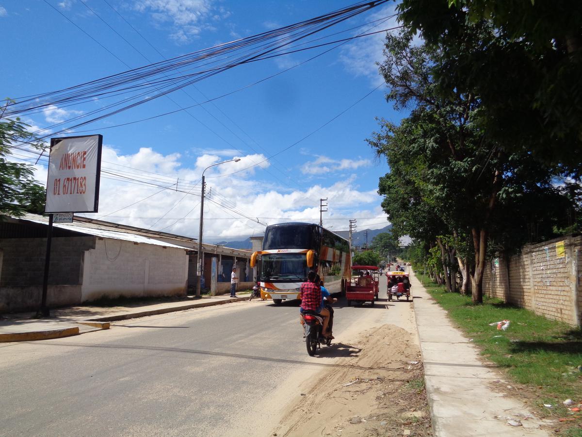 Hospedaje Mas Tarapoto Ngoại thất bức ảnh